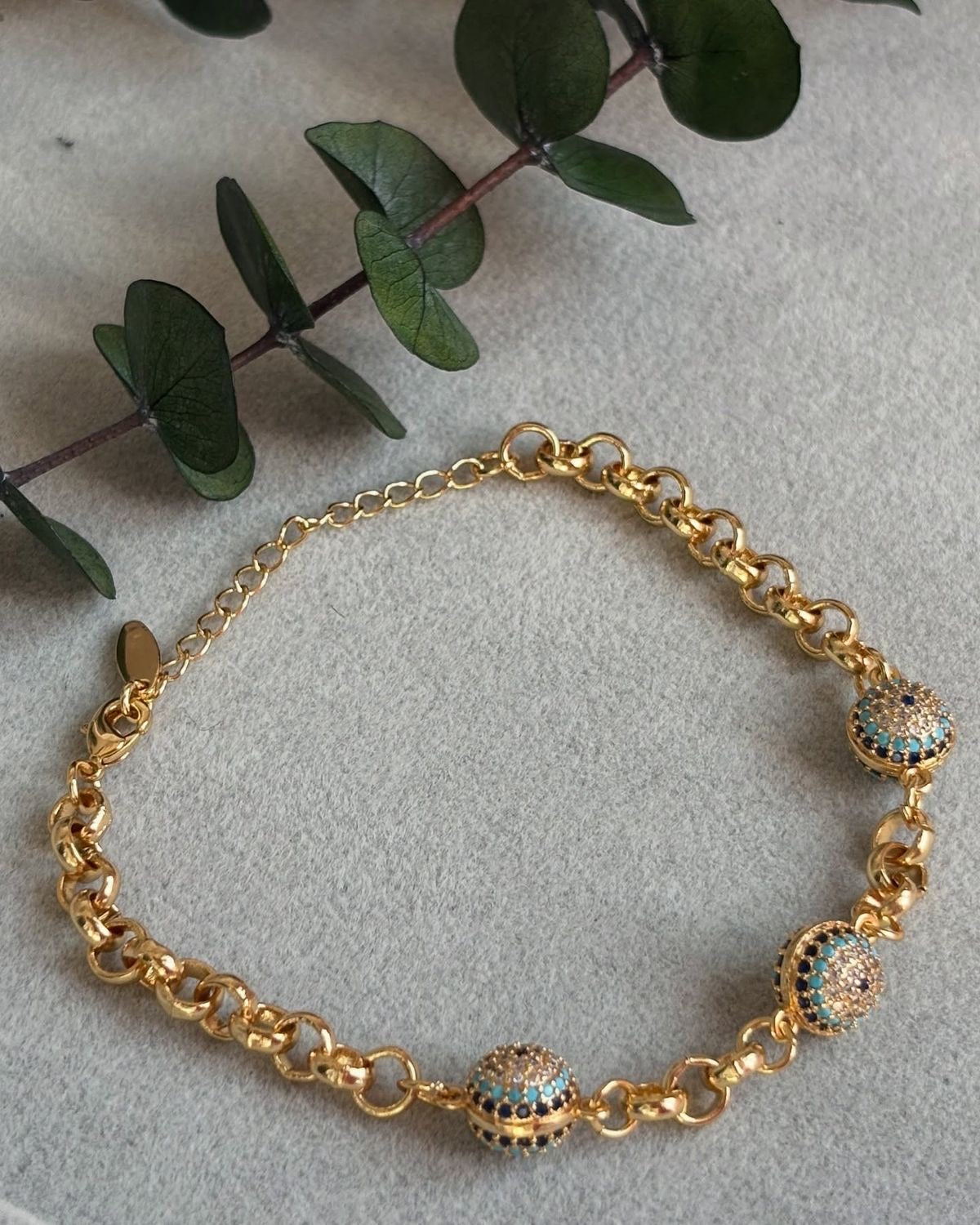 Serena Pavé Bead Bracelet – 18k Gold-Plated with Turquoise & White Crystals