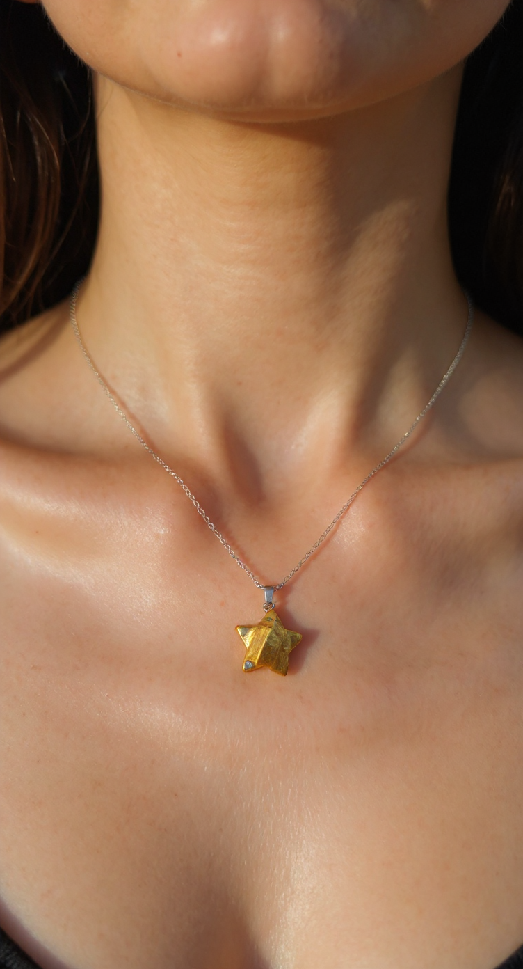 ⭐ Natural Tiger’s Eye Star Necklace – Stainless Steel Chain