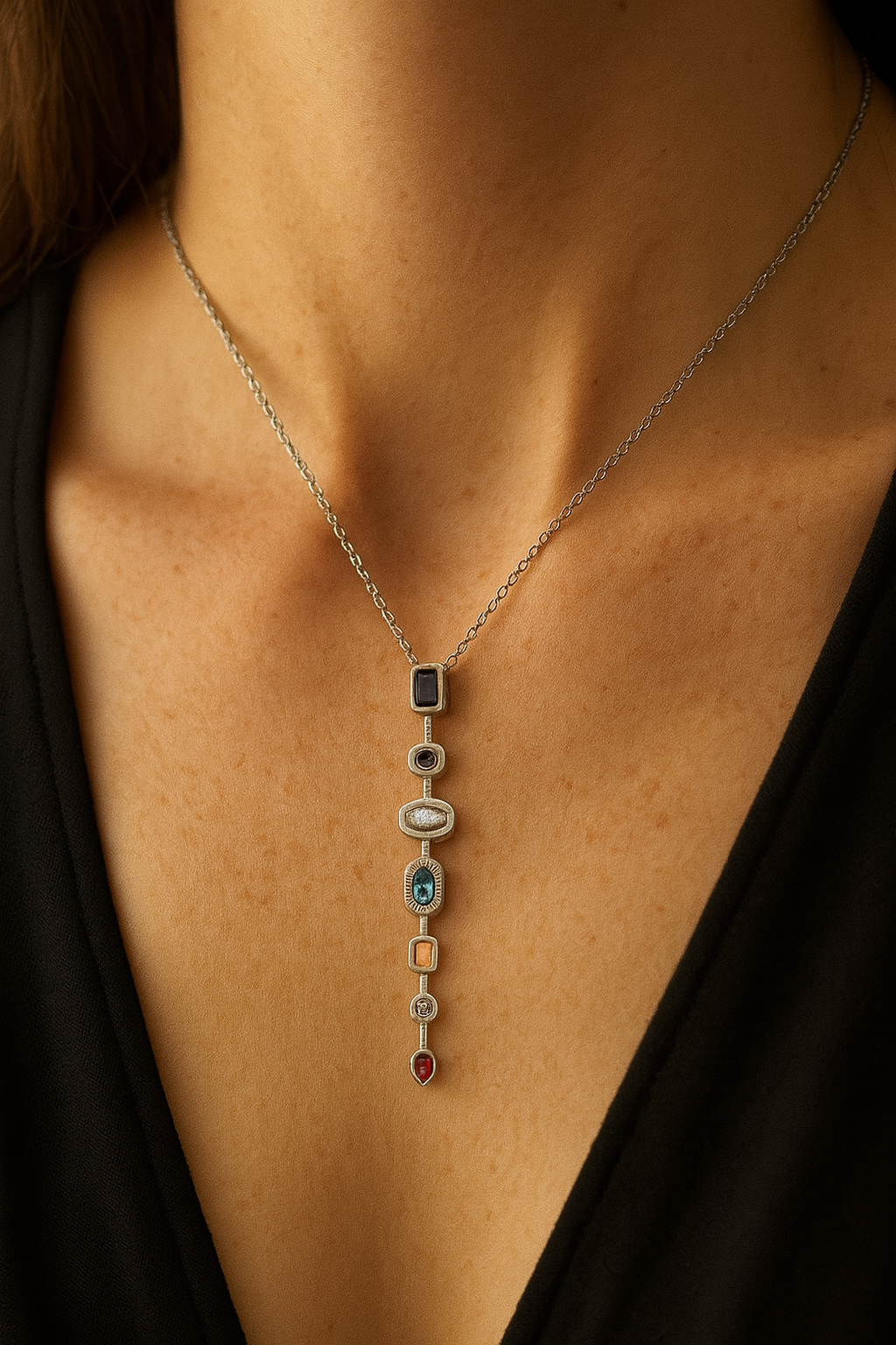 Geometric Crystal Drop Necklace – 18K Gold-Plated Modern Elegance