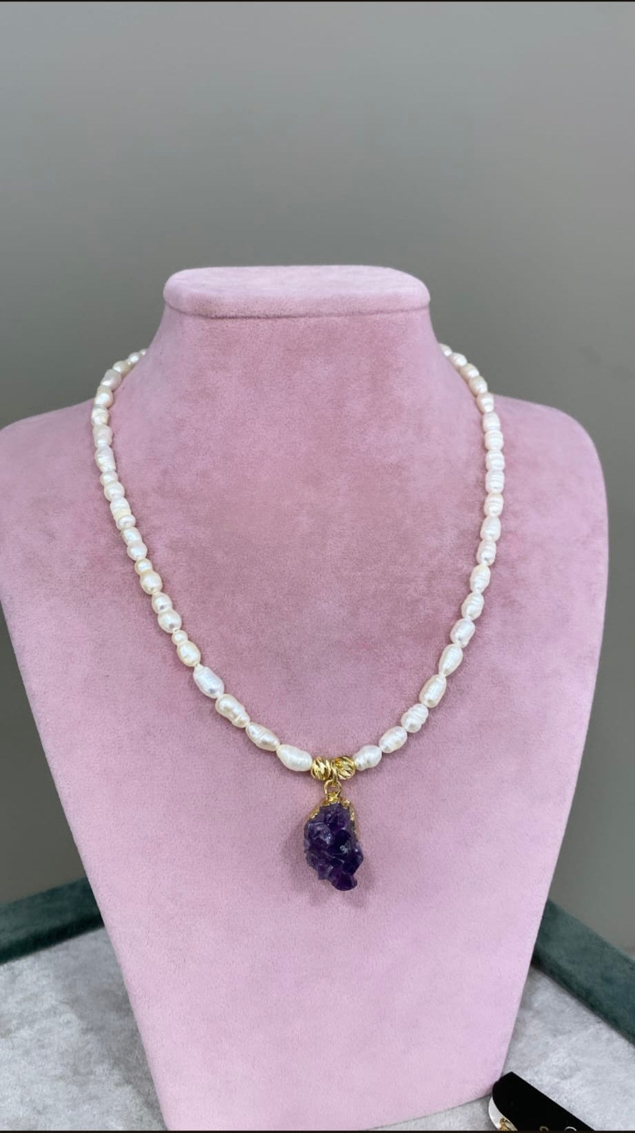 Handmade Freshwater Pearl Necklace with Raw Amethyst Pendant – 22K Gold-Plated Brass Details