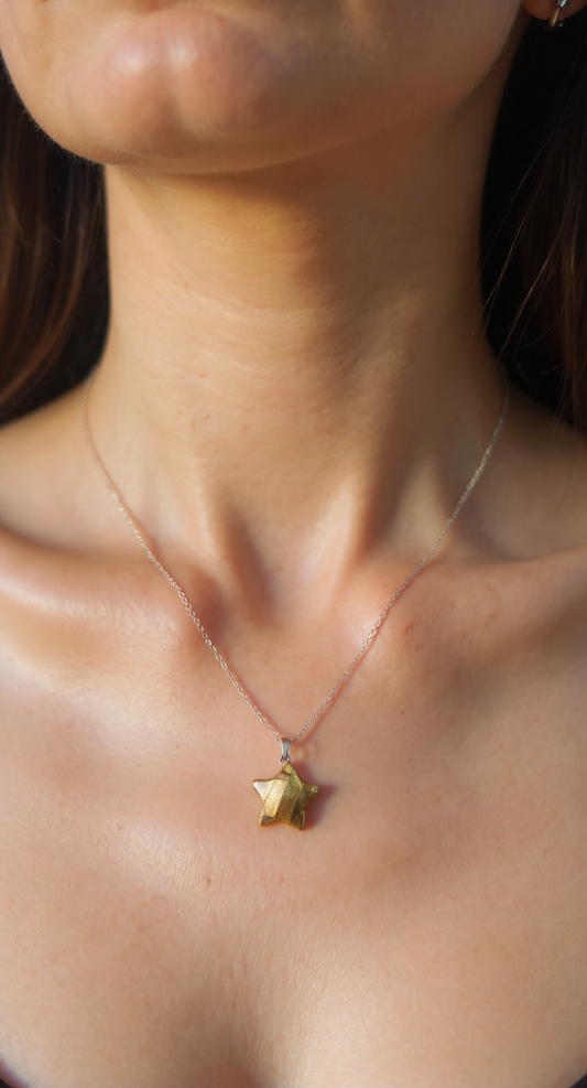 ⭐ Natural Tiger’s Eye Star Necklace – Stainless Steel Chain
